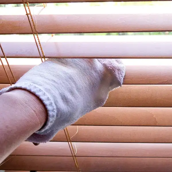 Blinds Fixing