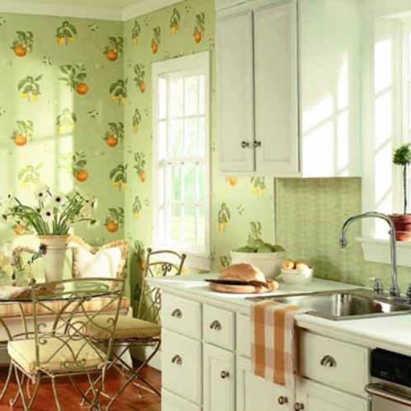 Kitchen wallpaper with vintage-inspired prints
