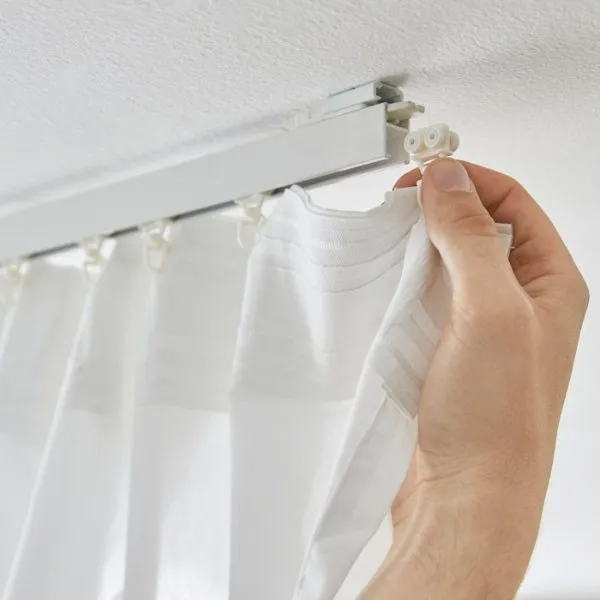 Securing Curtain Brackets